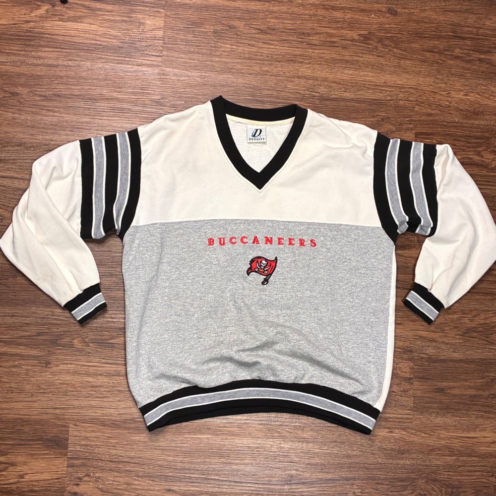 Vintage Tampa Bay Buccaneers Dynasty V-Neck Sweatshirt NFL Men's L Gray Cream